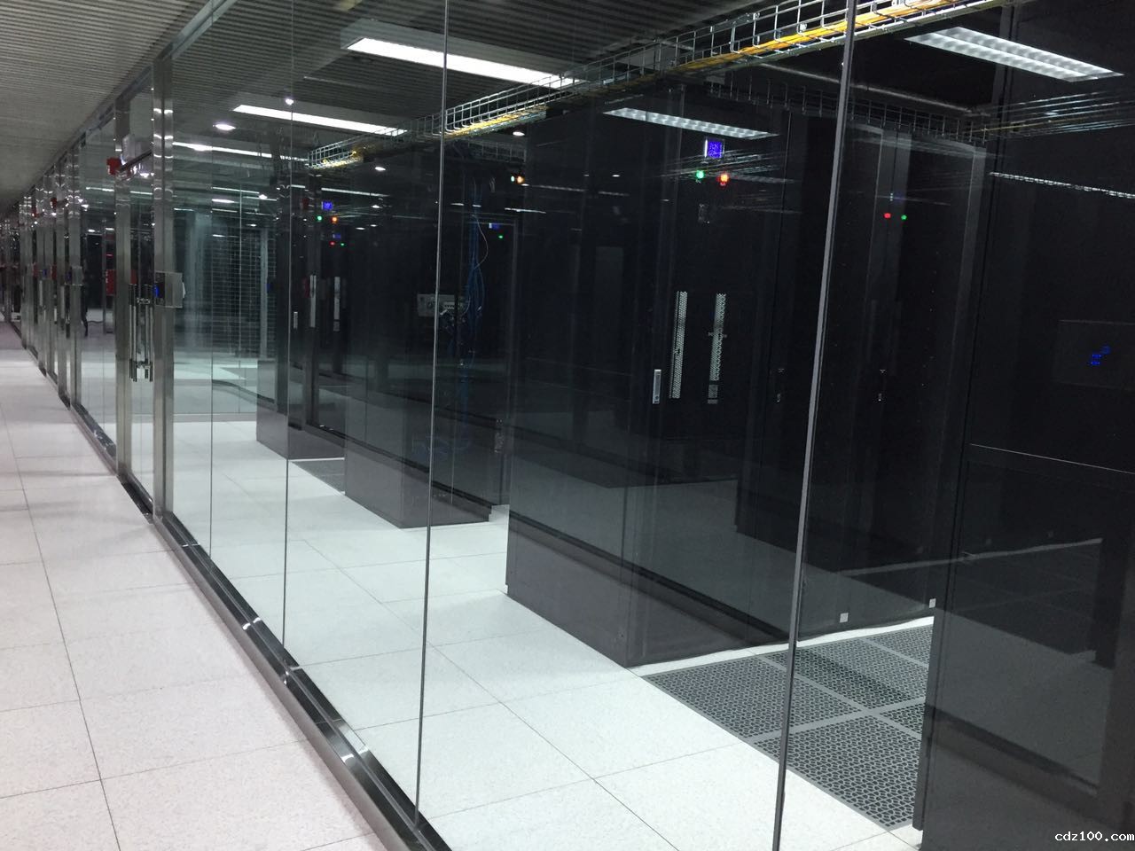 idc服务器托管价格一般多少钱 idc服务器托管价格一般多少钱