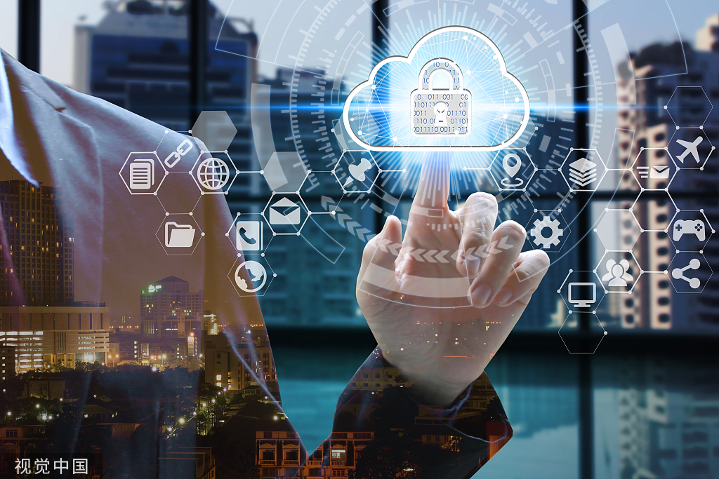 中小团队远程协作：云GPU服务器与本地部署的权衡分析。